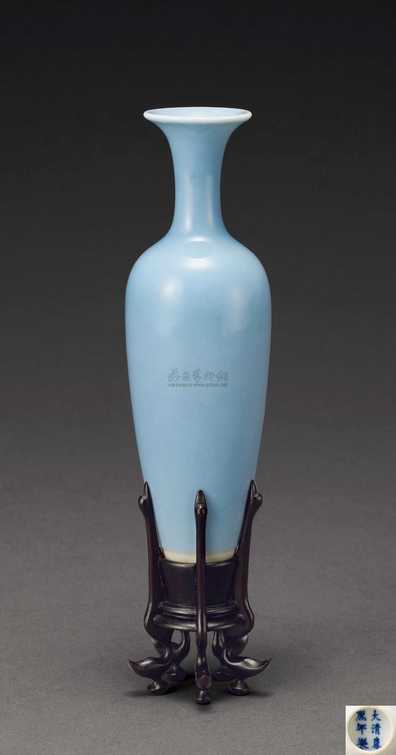 1918 清康熙 天蓝釉柳叶瓶图片
