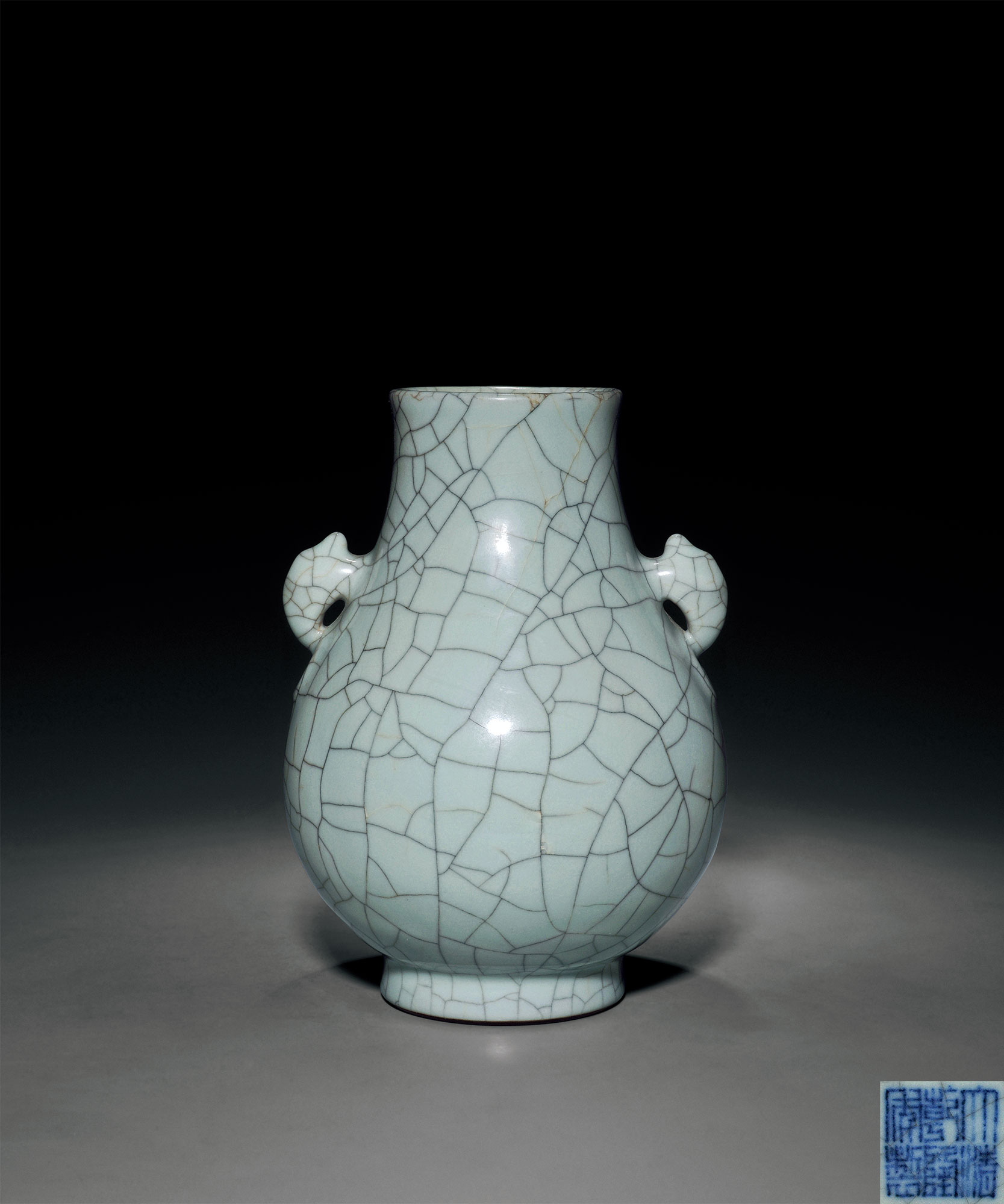 3cm 作品分类 陶瓷>清代单色釉瓷器 创作年代  清乾隆  估价    rmb