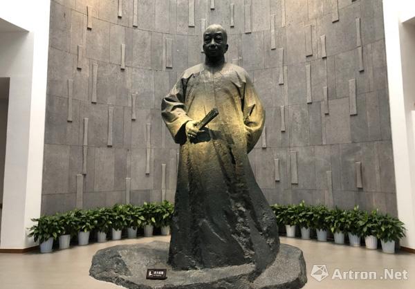 安吉县吴昌硕纪念馆"吴昌硕雕像"