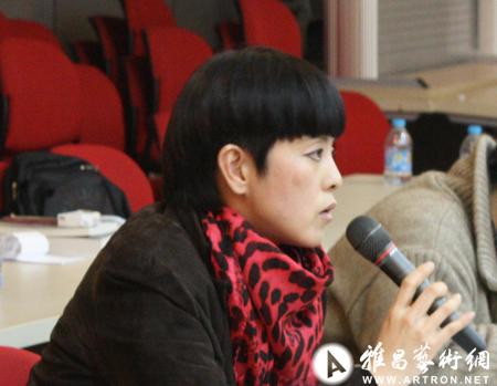 中央美院油画系教师喻红