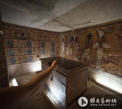 埃及图坦卡蒙复制墓对游客开放