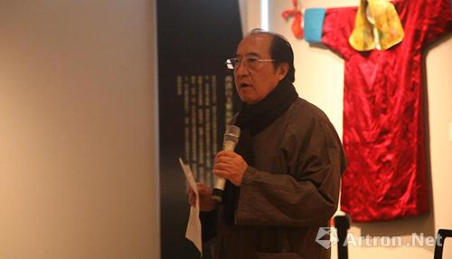 本次展览策展人,北京故宫博物院副研究员罗随祖