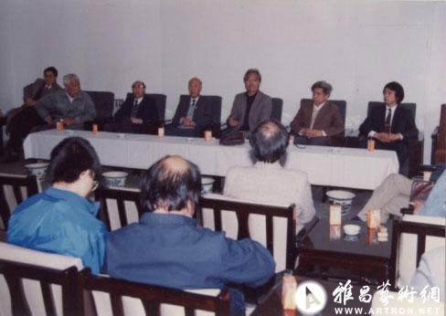 1992年于北京中国美术馆举办个展13