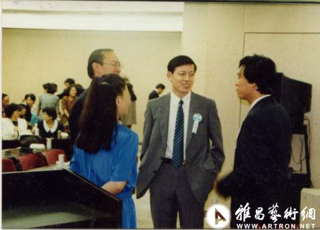 1993年应平山郁夫先生邀请赴日本东京举办个展，同期在朝日新闻会馆演讲“我所体验的黄河文7