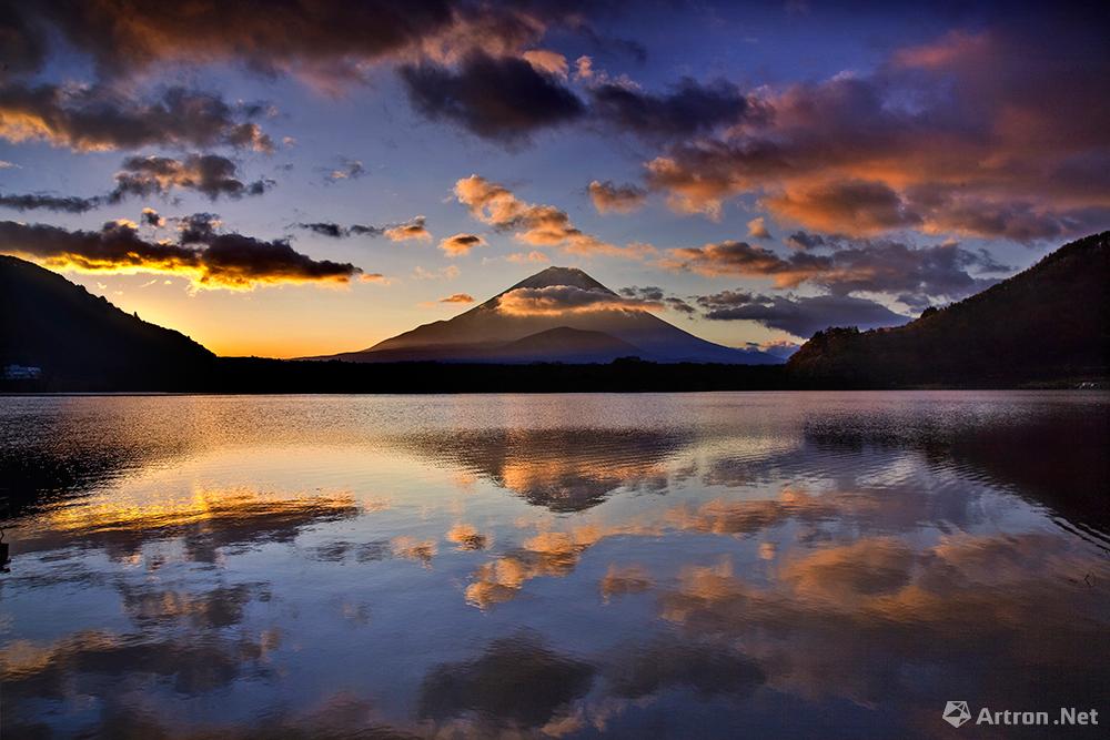 林铭述作品：富士山的清晨