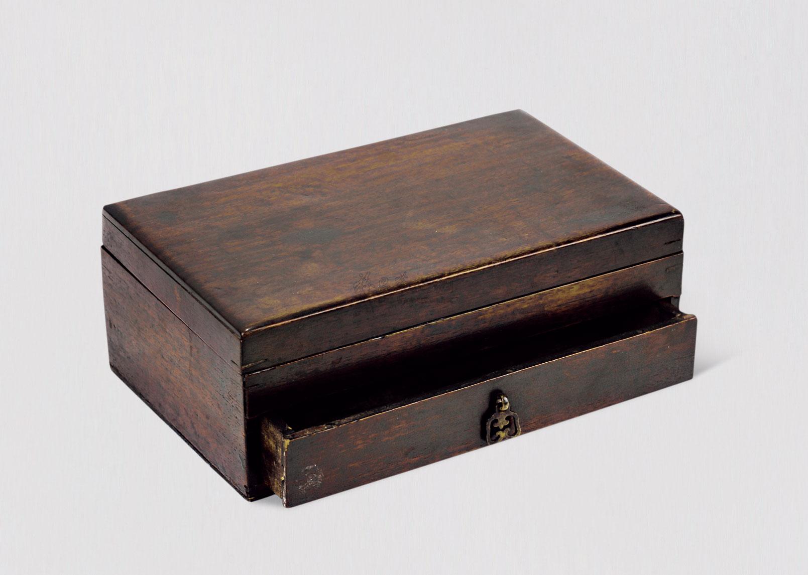 0790 明 黄花梨文具盒