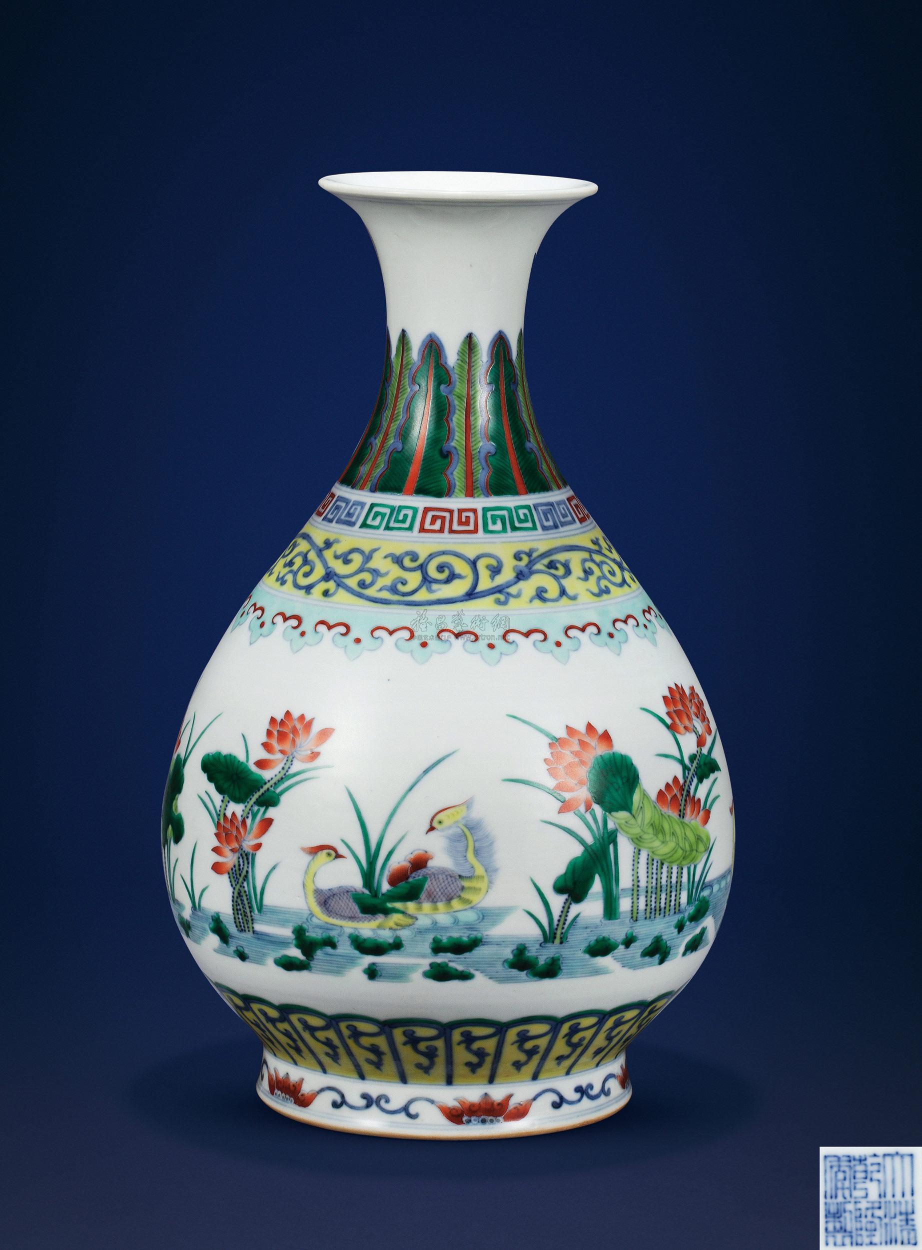 【清 斗彩荷莲鸳鸯玉壶春】拍卖品_图片_价格_鉴赏_清代斗彩瓷器_雅昌