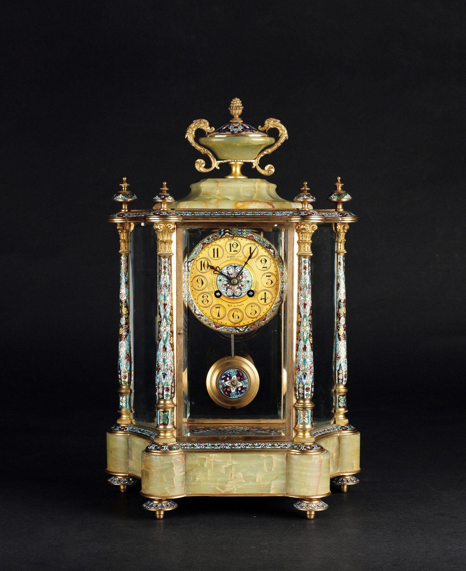 1509 十九世纪法国 铜鎏金珐琅四柱四明钟