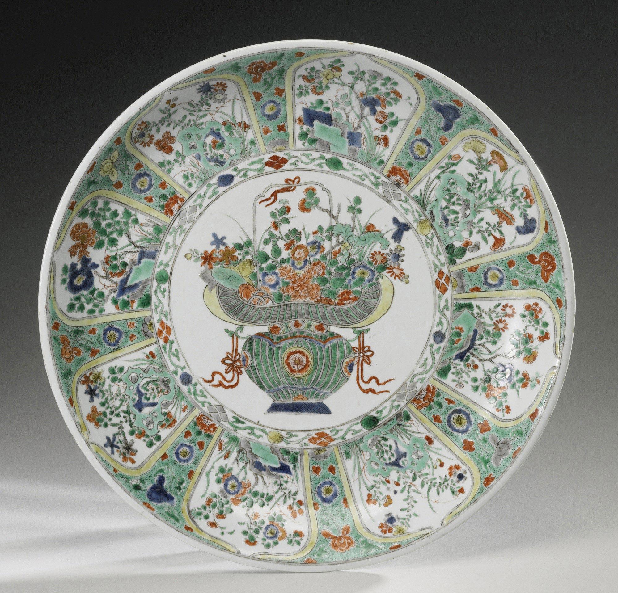 0177 清康熙 五彩花篮纹盘