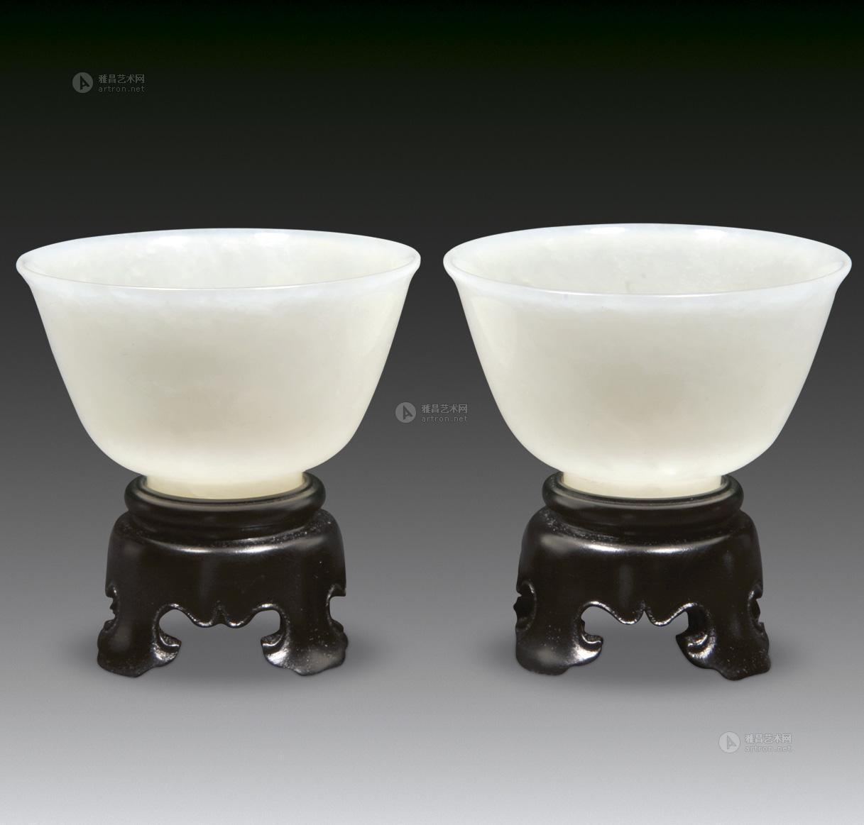 2333 清乾隆 白玉撇口杯 (一对)