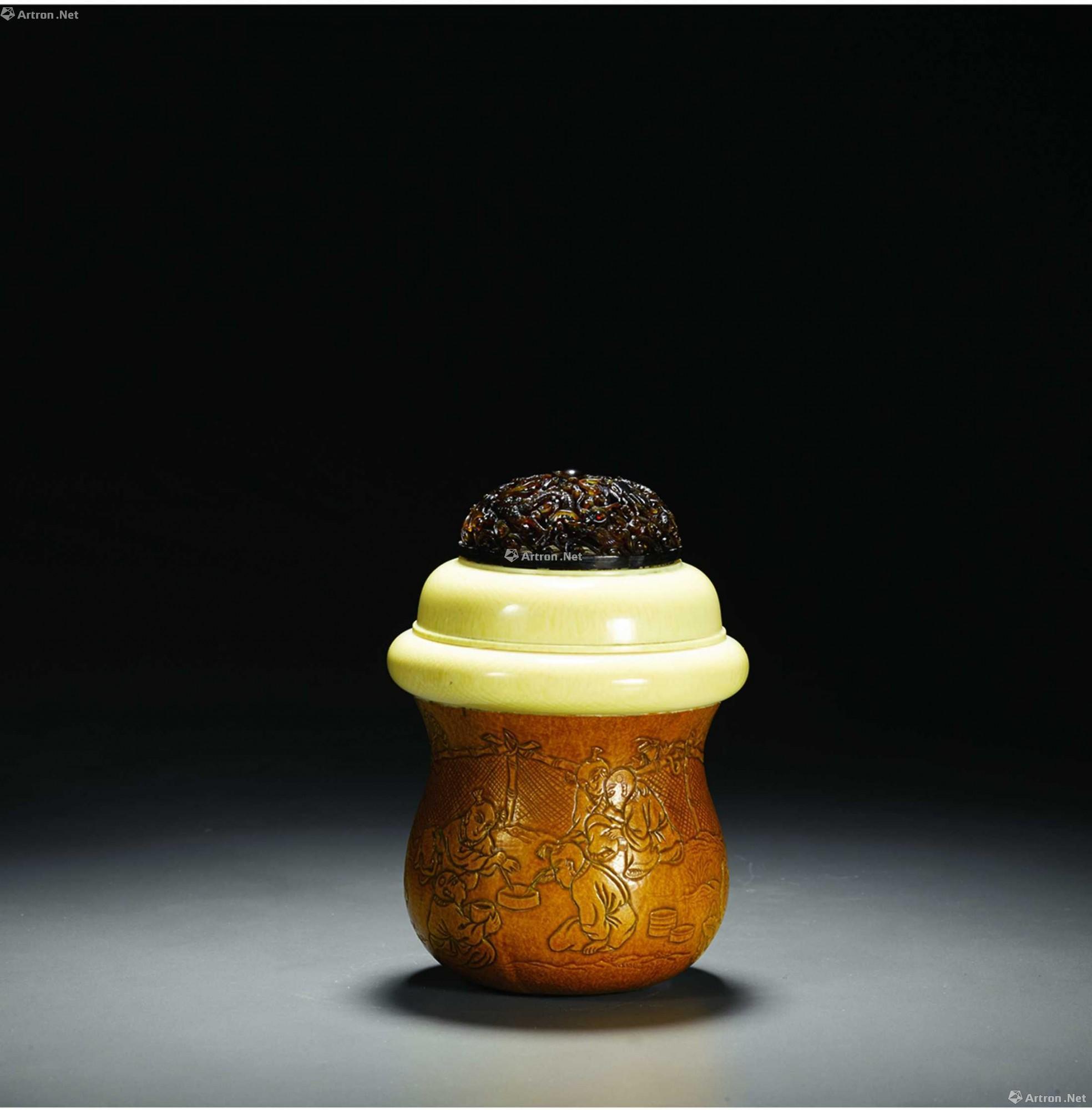 1028 民国 玳瑁芯牙口砑花婴戏图油葫芦虫具