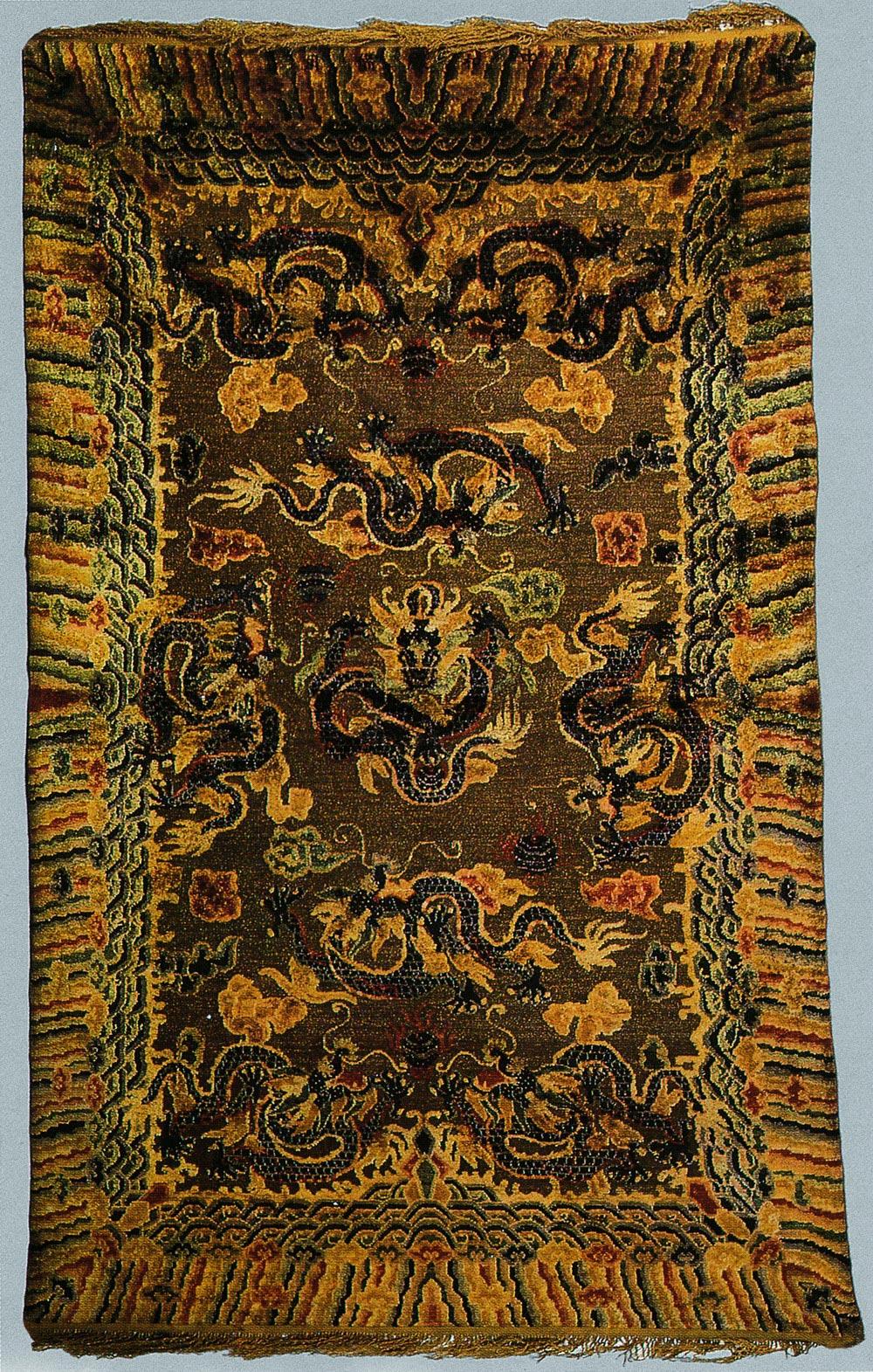 0992 清中期 中和殿备用九龙纹地毯