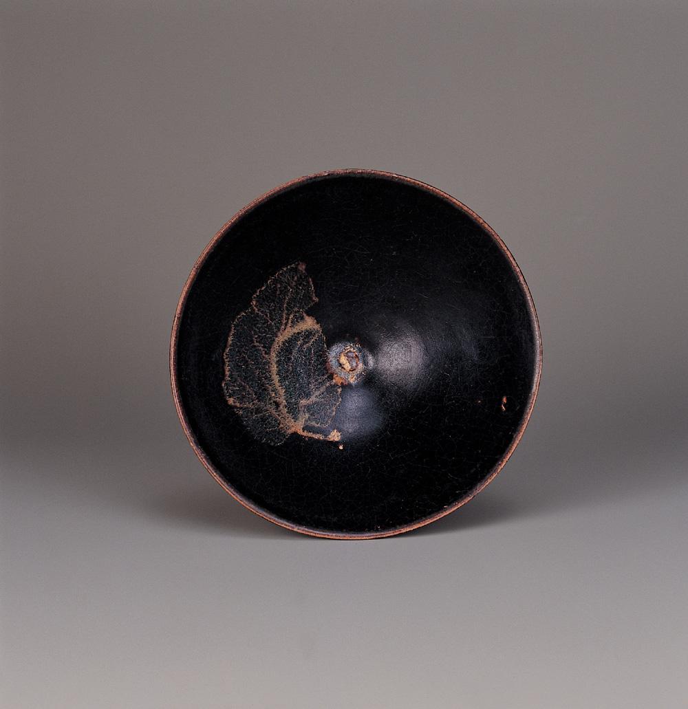 0104 南宋 吉州窑 黑釉木叶纹盏