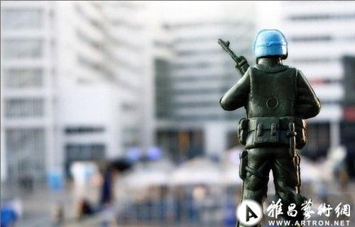 皮埃尔艺术项目：关于玩具士兵的故事