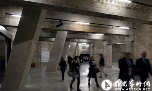 赫尔佐格与德梅隆设计美术馆油罐