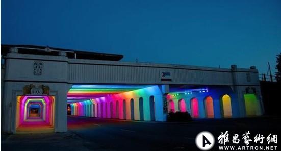 迷幻霓虹隧道 夜晚的艺术地标