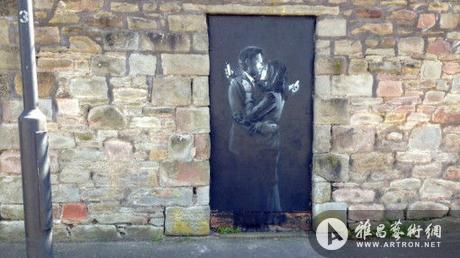 班克斯新作归属引争议 作品进画廊