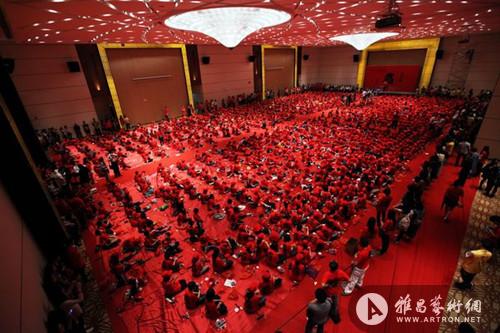 谷文达发起中国首个“大众当代艺术日” 新作《孝道》于广东佛山正式亮相
