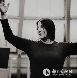 玛丽娜·阿布拉莫维奇新作卷入概念抄袭争议